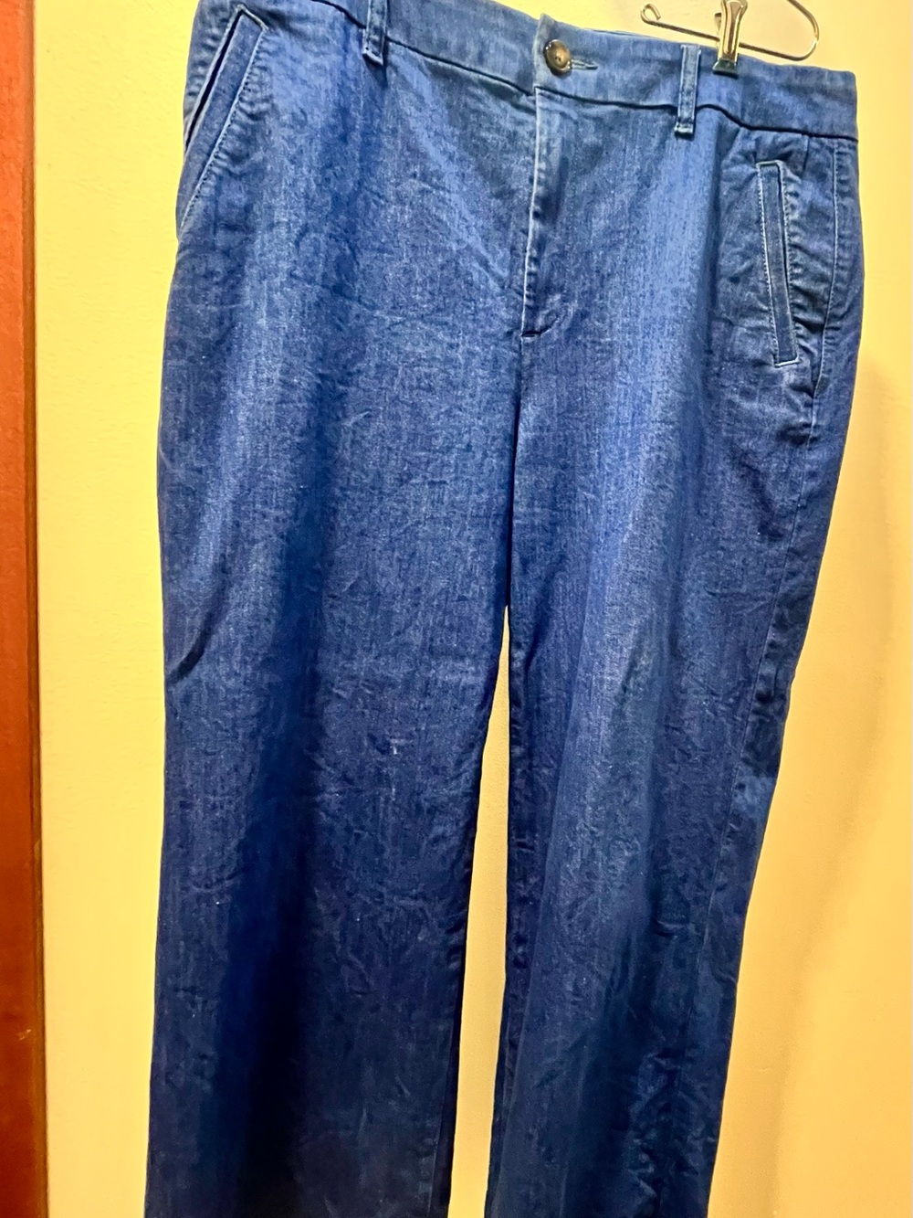 Women’s Trouser Wide-Leg Jeans